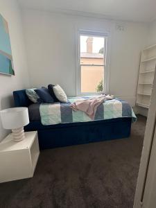 Victorian Elegance in Iconic Location