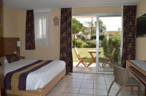 Hotels Hotel L'Oceane : photos des chambres