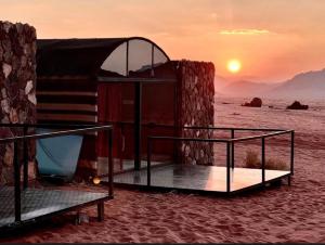 Starlit Wadi Rum camp