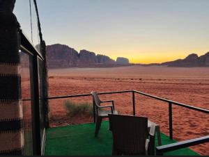 Starlit Wadi Rum camp