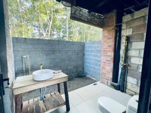 Lam Mountain Retreat Ông Lang