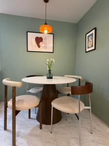 Newly opened - AurYeon - 7min walk from Yeonsinnae station line3, 6, GTX-A, neat&cozy,free parking, Wifi, Netflix