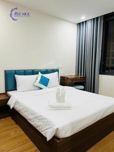 Luxury 2 BEDROOM - apartment with sea and sunset view