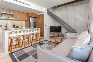 Luxury Loft - Jacuzzi, Gym, Sauna, Infinity-Pool, Jungle View