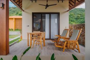 Selene Art Glass Resort