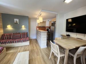 Charmant appartement 2 pièces à La Plagne, balcon ensoleillé, 5 couchages - FR-1-351-277