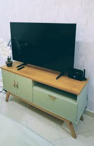 Copacabana Apartment 100 meters from Beach - WiFi