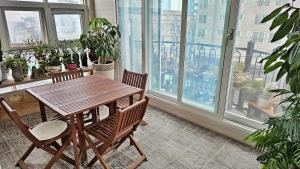 울산 명소 방어진항 300m. 세련된 4층 협소주택 전체