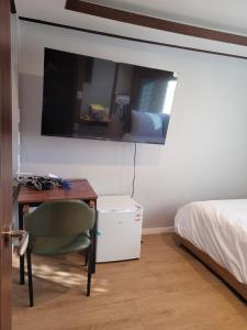 서울 7호선 춘의역 stay M