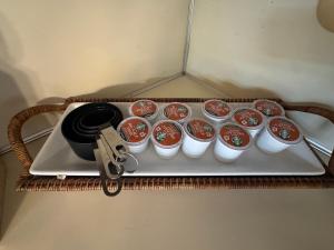 Modern 2BR Suite 202- Toledo & Sylvania Gateway