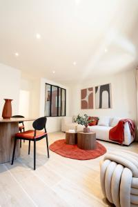 Splendide Appartement Rénové Au Cœur du Vieux Nice