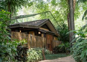Home Phutoey River Kwai Hotspring & Nature Resort