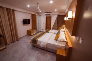 Kuredhi Beach Inn