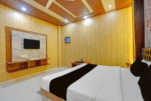Super Hotel O Sarnath Stupa Varanasi Formerly Bollywood Guest House