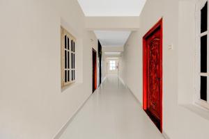 Collection O Tada Sri City Formerly SVS Living Space