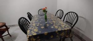 Segambut Homestay MITEC KLCC PWTC 13 paxs