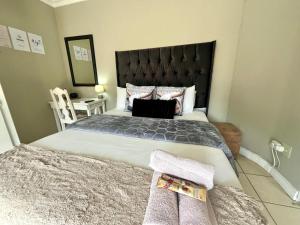 OR Tambo Stay Unit 4