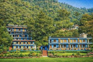 Riverline Gold Resort