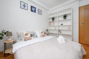 Lumina apartment near center of Warsaw