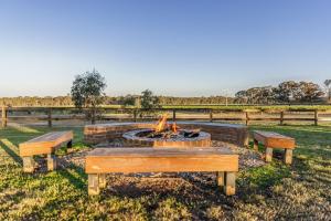 Solterra & Vine I The Homestead I Bendigo