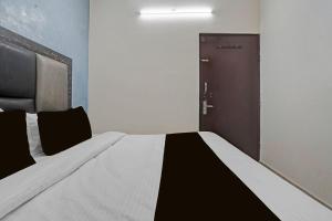 Hotel O Gopinath Temple Jaipur Formerly Deepak Inn