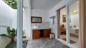 Ni Luwed Villa # Modern Tropical 2BR Private Pool