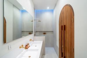 Brand New Sundays Villa at Bingin Sentosa Villa