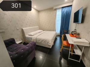 Love Inn Hotel Kuchai Lama