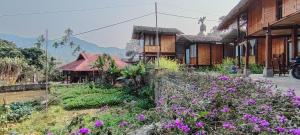 Pi Noọng Homestay & bungalow