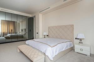 Hotel Park View Near IGI Delhi Airport