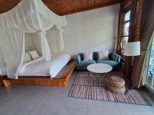 Cookies Salad Resort