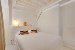 Magnificent Apartment -2BR-4P- Le Marais