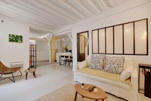 Magnificent Apartment -2BR-4P- Le Marais