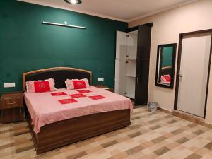 Harmony heights stay