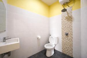 Palm 57 Guest House Legian