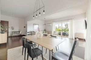 Panoramic 1BR Apartment near Kallimarmaro Stadium by UPSTREET