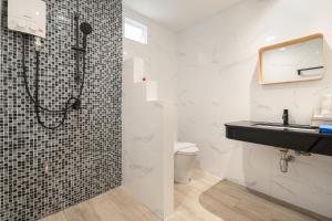 Goldena Pool Villa Nakhon Nayok