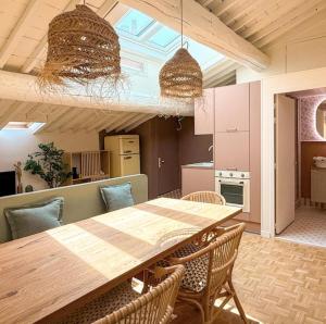 Cozy love nest near the Old Port