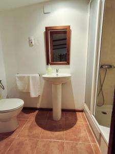 Casa Rural Fausto Camping Cerca de Dinópolis