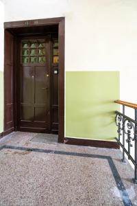 Jaracza Downtown Studio by BookingHost