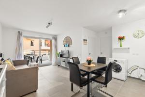 Juan Les Pins Center 2P Parking Terrasse