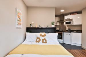 For Students Only - Ladybarn House in Manchester