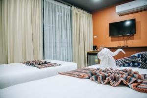 Baan Noon Norn Mae Jam