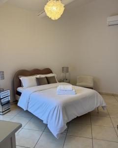 Nouvelle Villa Splendide Vue Mer sur le Beausset pour 8 Personnes avec Piscine et Petanque