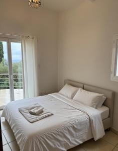 Nouvelle Villa Splendide Vue Mer sur le Beausset pour 8 Personnes avec Piscine et Petanque