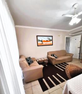 Apartamento do Sol - 2 quartos, completo, 300m da praia