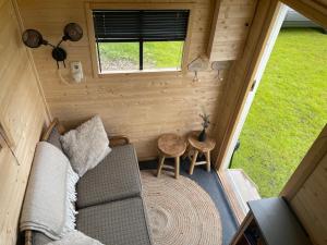 Prachtig Tiny House De Hutte
