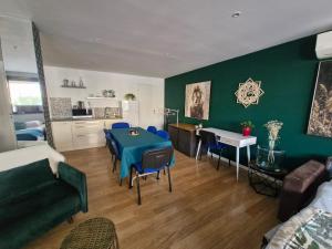 Loft Beach - Tram - Promenade des Anglais - Airport