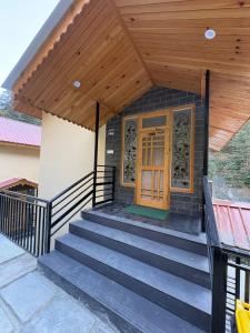 Riverdale Cottage and Cafe Jibhi