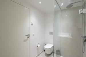 Penthouse with seaview & free parking